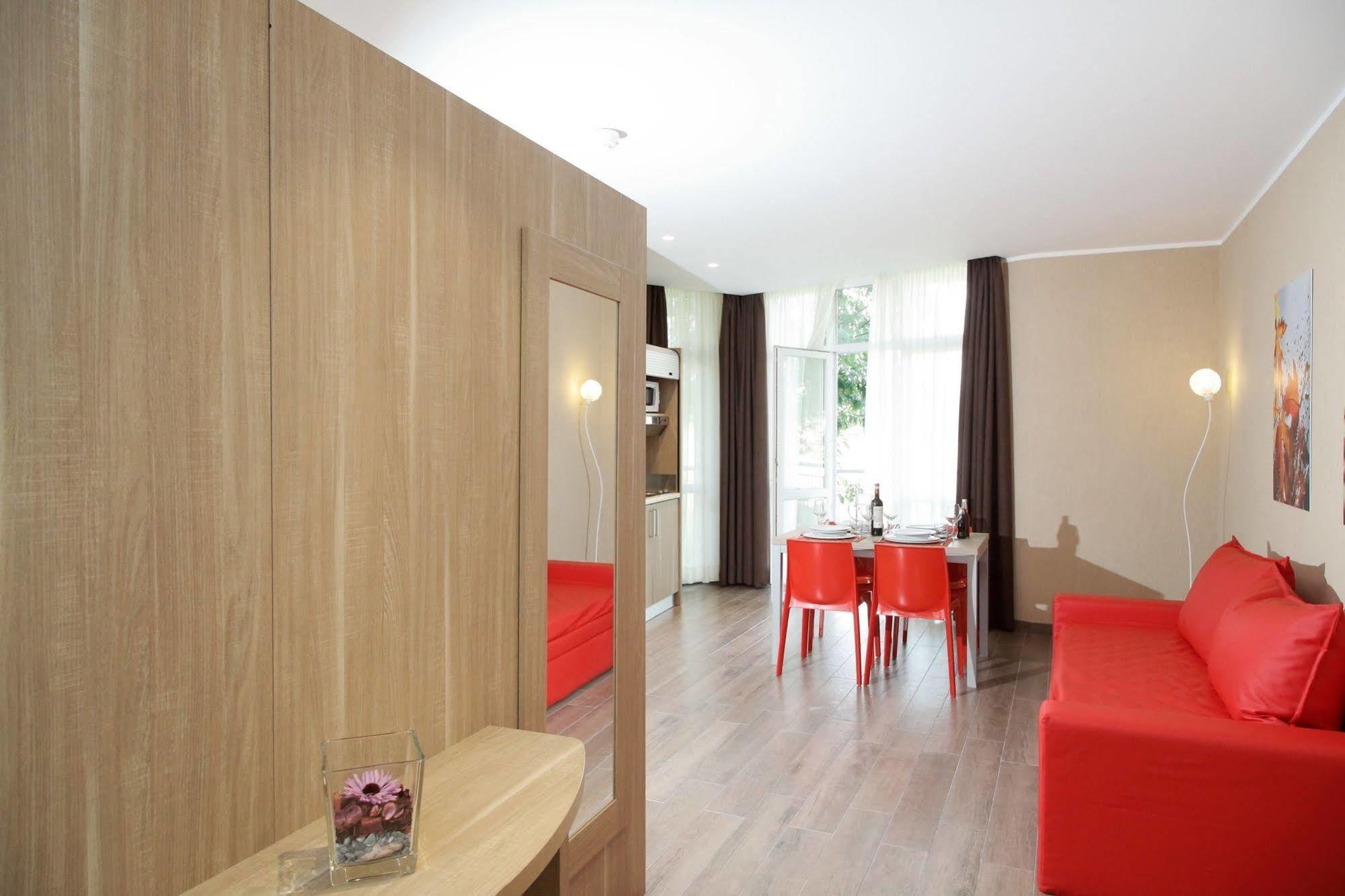 Privilege Apartments Вімеркате Екстер'єр фото